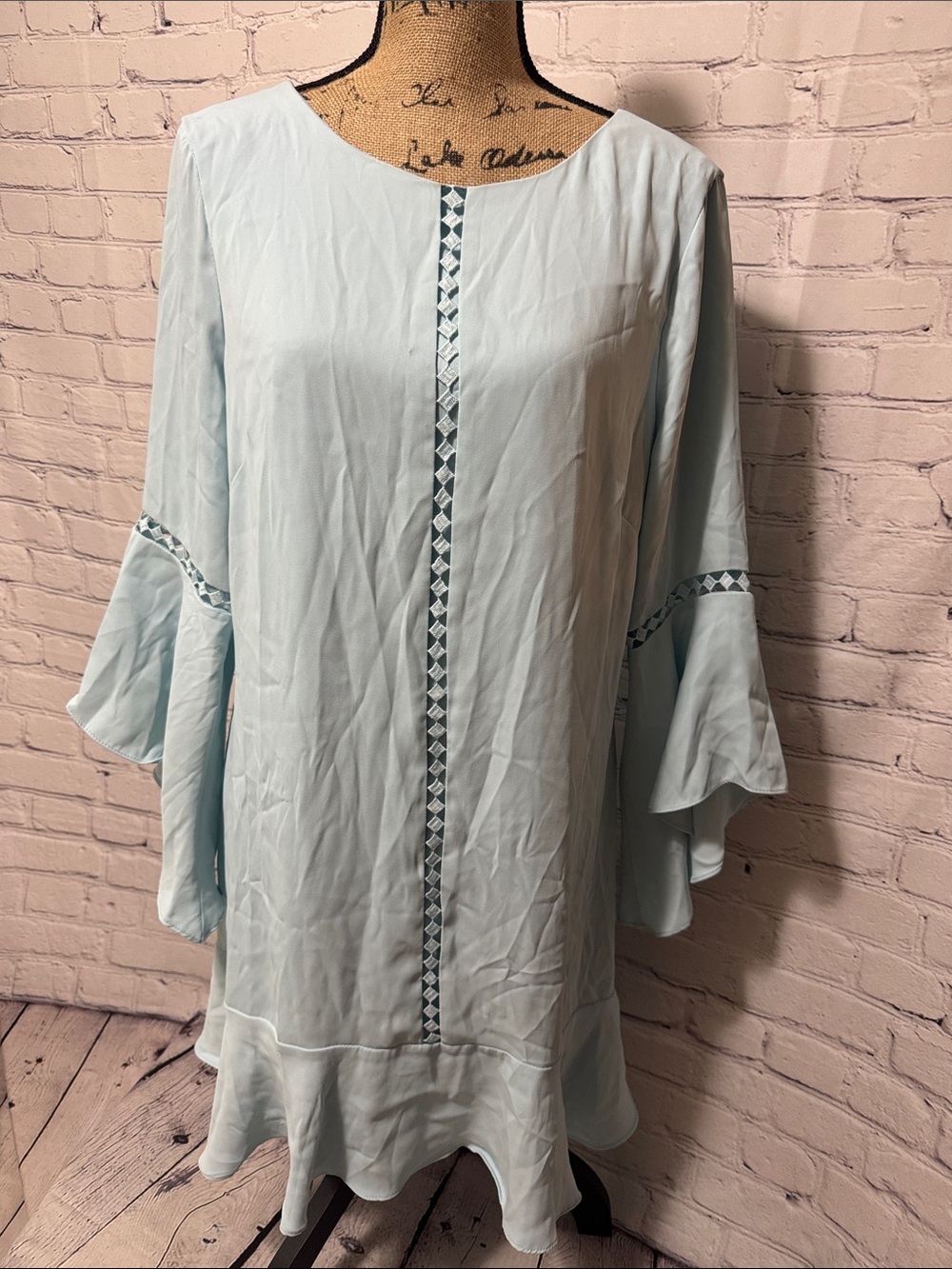 WHBM NWT Women's Light Blue Bell Sleeve lined dress with lace trim detail